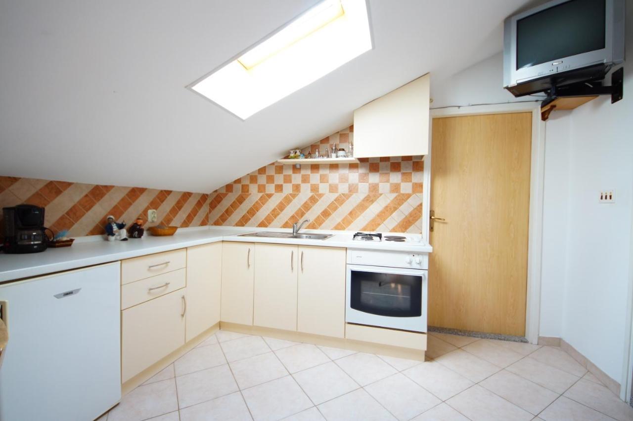 Apartmani Branka Rtina Luaran gambar