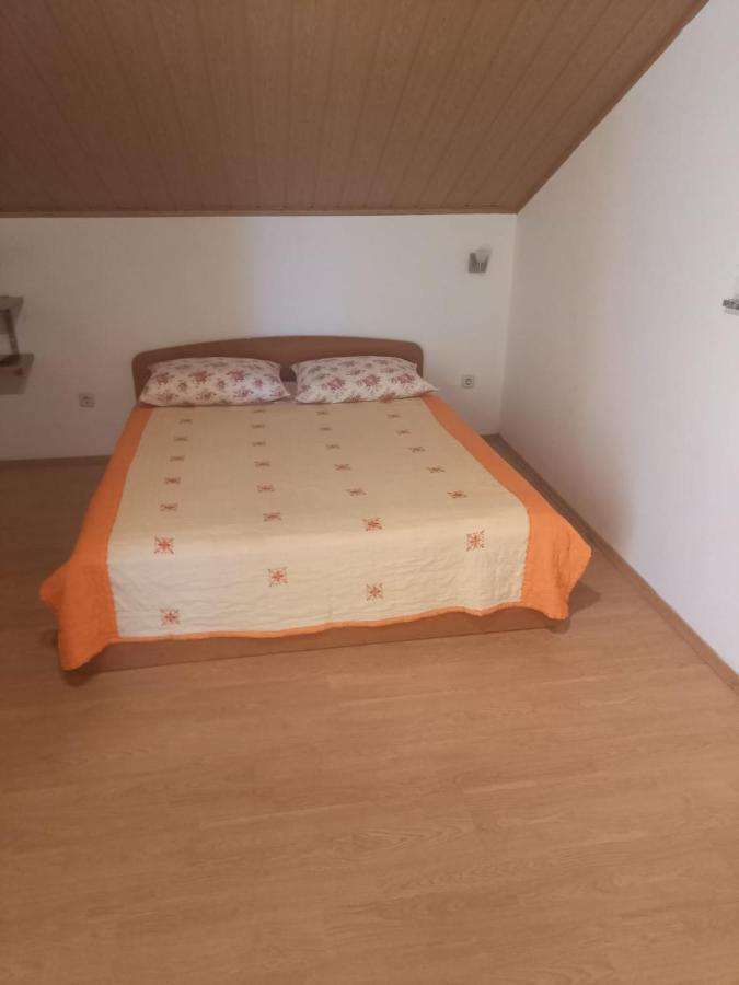 Apartmani Branka Rtina Luaran gambar