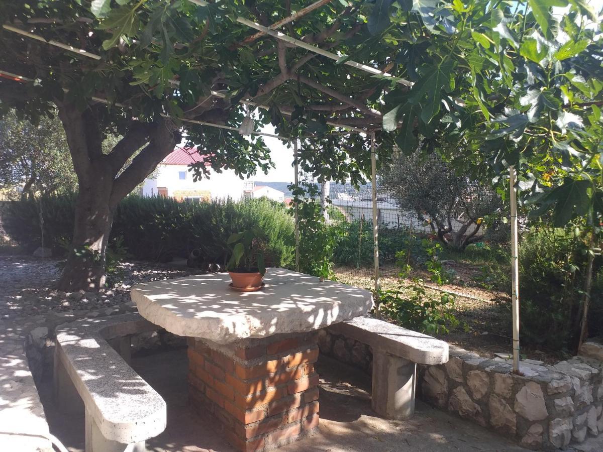 Apartmani Branka Rtina Luaran gambar